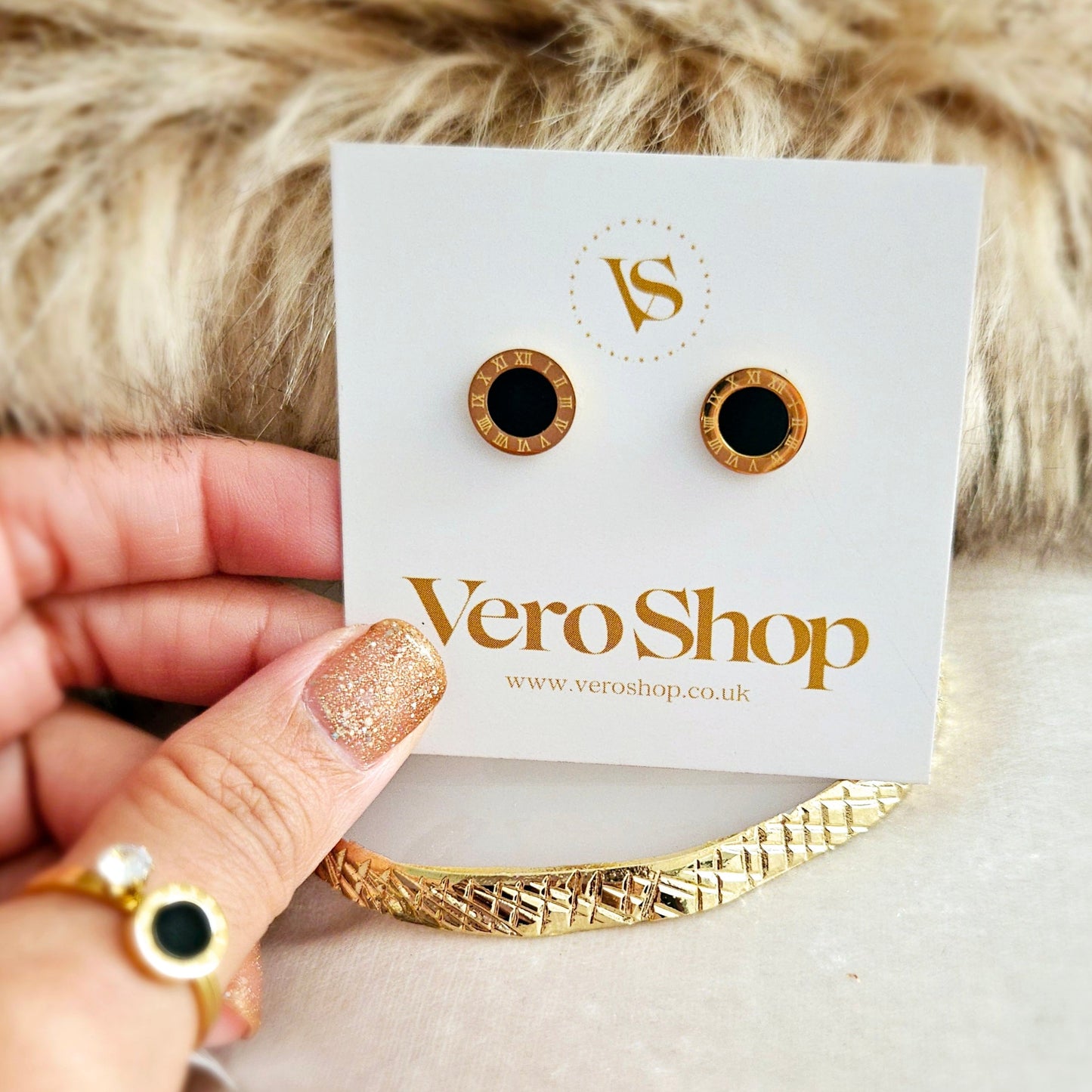 Roma - Stud earrings -18K Gold Plated.