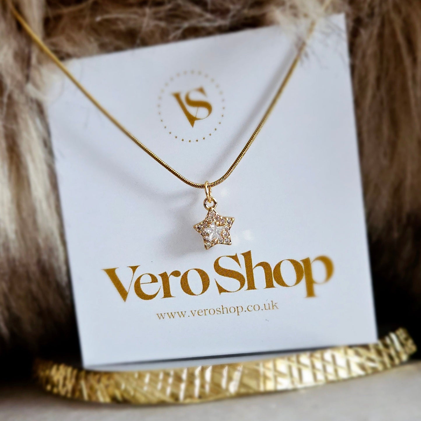 Vera Star - Stainless Steel Necklace.