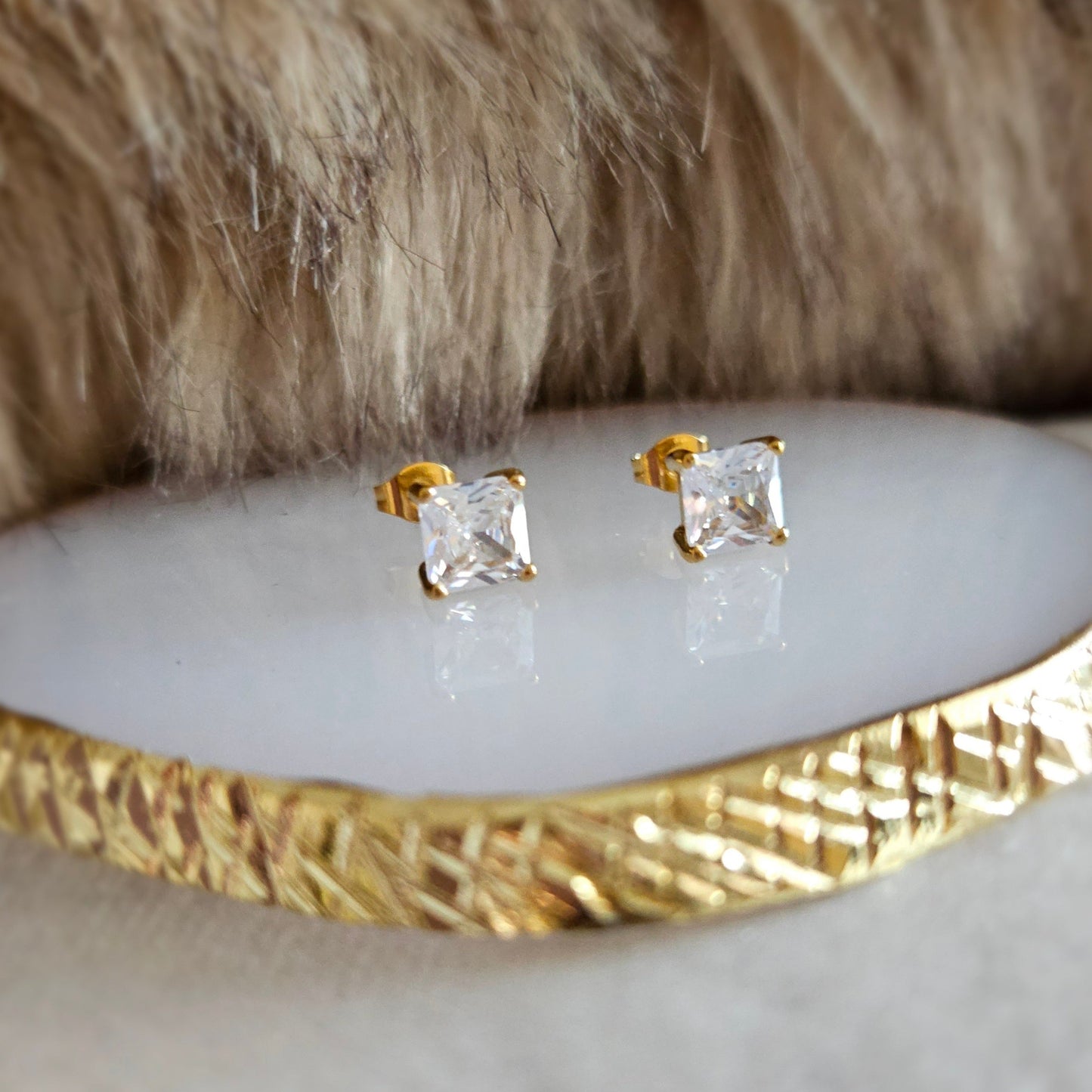 Square White diamond - 18k Gold Plated, Stud earrings.